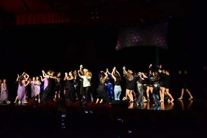 Liberation Dance Show by Zirka